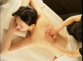 ROOM01所属・ROOM 01のマツエク・マツパデザイン