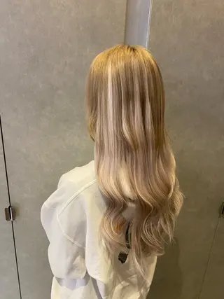 ロング ジールサロン所属・吉葉 萌々のヘアスタイル