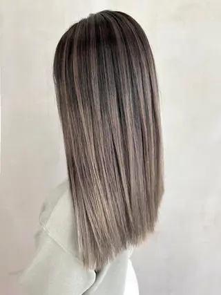 セミロング カラー ITbyALBUM 浦和店のヘアスタイル