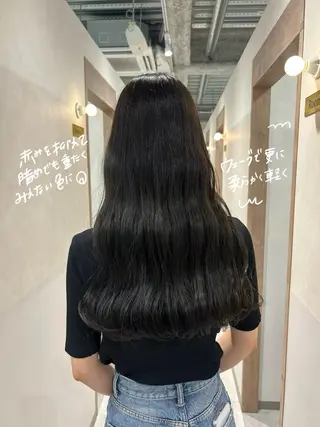 ロング カラー SALOWIN栄 三丁目 木戸里実のヘアスタイル