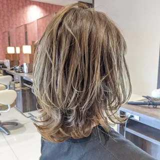 ミディアム カラー 松本 湧貴のヘアスタイル