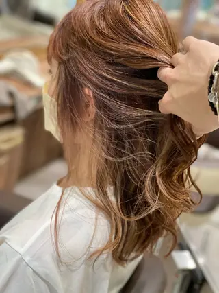 セミロング カラー 💎大人ハイライト 💎上杉一也💎のヘアスタイル