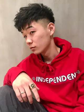 ショート カラー パーマ メンズ 平内 賢人のヘアスタイル