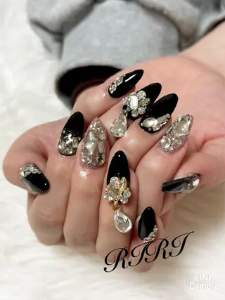 ネイル riri オーナーのネイルデザイン