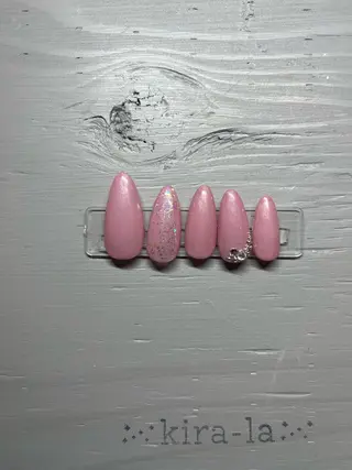 ネイル kira-la キララ･:*..のネイルデザイン