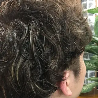 ショート カラー パーマ Unfrose所属・五月女 和樹のヘアスタイル