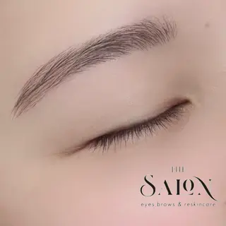 アイブロウ THE SALON -thea-Rinaのマツエク・マツパデザイン