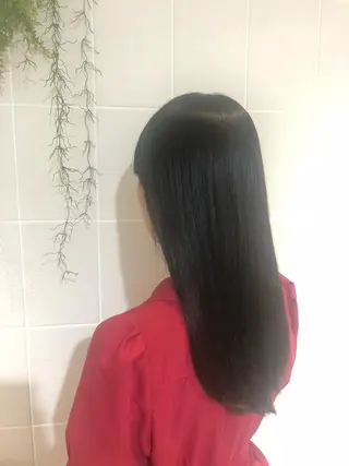 ロング まつげ兼任しもさこ 🌟レイヤー得意のヘアスタイル