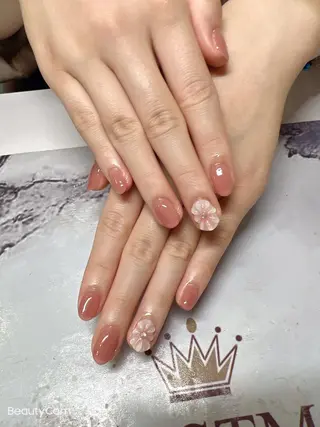 ネイル Guarendo錦糸町店所属・ガレンドウ 白澤 愛子のネイルデザイン