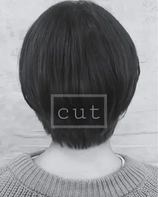 ショート TOBITA TAKARAのヘアスタイル