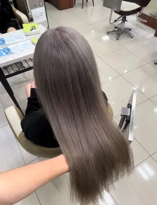 カラー 片岡 勇翔のヘアスタイル