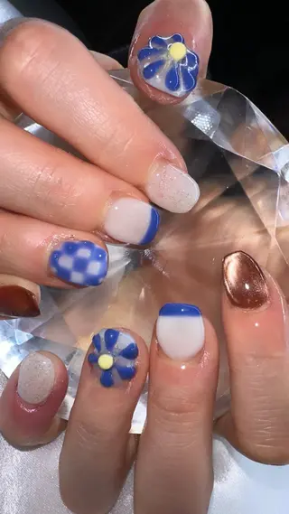 ミディアム 💙YOKOSUKA NAILS⚓️のネイルデザイン