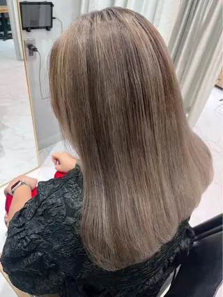 ロング カラー ハイトーン/韓国風/ 艶髪/吉祥寺のヘアスタイル