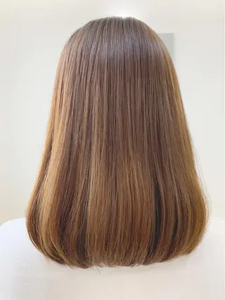 ミディアム H所属・H (エイチ) 烏丸御池店のヘアスタイル