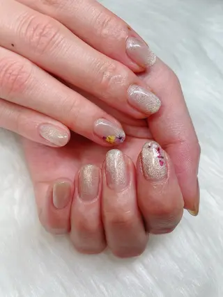 ネイル Beauty salon 100＋大鳥居店所属・100＋大鳥居店 MIKAのネイルデザイン