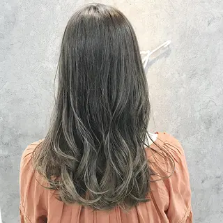 セミロング 所渉/韓国レイヤー /ウルフカットのヘアスタイル