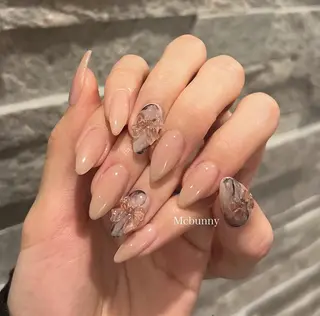 ネイル Mcbunny ［東天満］💅のネイルデザイン