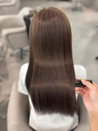 ロング カラー レイヤー/グレージュ 🫧久屋🫧YURIのヘアスタイル