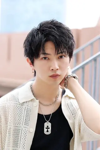 ミディアム カラー パーマ ヘアアレンジ メンズ 🍀髪質改善 ケアカラーrootsのヘアスタイル