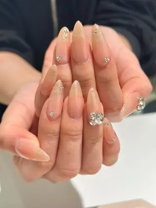 ネイル MIGHTY COLORのネイルデザイン