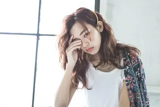 セミロング カラー パーマ 佐々木 優介のヘアスタイル