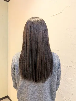 カラー 吉田 彩のヘアスタイル