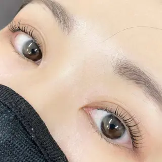 マツエク・マツパ BIANCA ✴︎ YURIAの眉毛・アイブロウイメージ