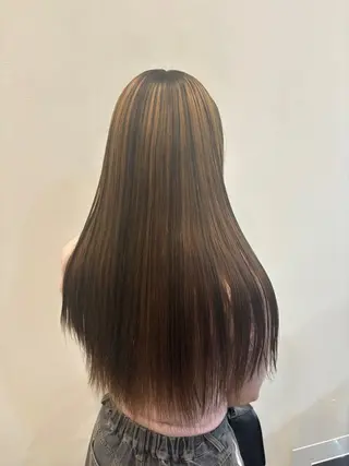 カラー luexe所属・三澤 杏花のヘアスタイル