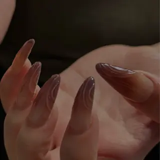 ネイル 爪塗屋 さんのネイルデザイン