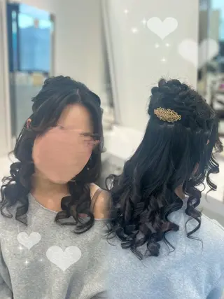 ヘアアレンジ うる艶モテカラー💞 盛れるヘアメ👧🏻のヘアスタイル