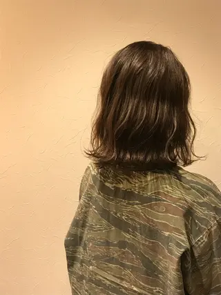 ミディアム カラー 橋本 和弥のヘアスタイル