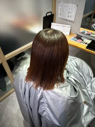 セミロング JOS所属・上野/エフェクトブリ ーチ✂︎touiのヘアスタイル