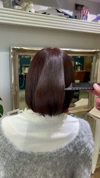 ショート カラー オカベ ショウマのヘアスタイル
