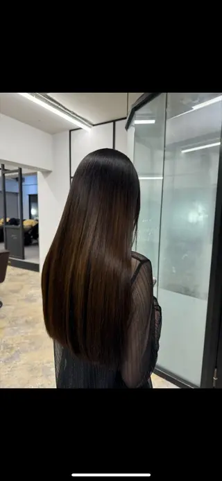 ロング ユイ 別府ですのヘアスタイル