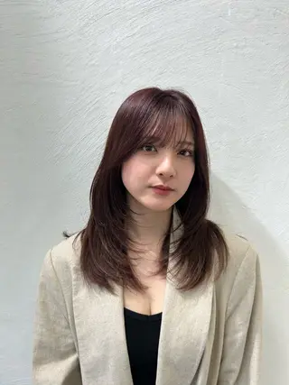 セミロング être by comme Matisse所属・髪質改善／レイヤー /Yuto.Araiのヘアスタイル