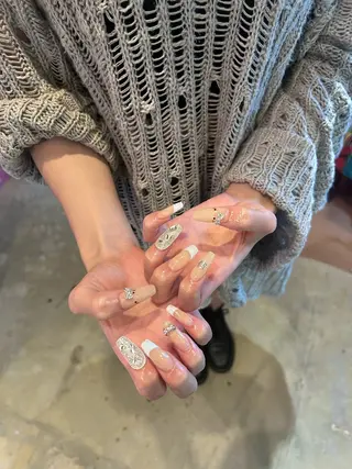 ネイル キラキラオメメ みずなのネイルデザイン