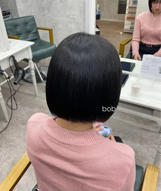 ショート limitみづき🌙 ブリーチカラーのヘアスタイル