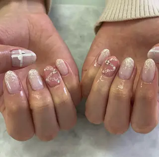 ネイル Bianca関内 USUI🐢のネイルデザイン