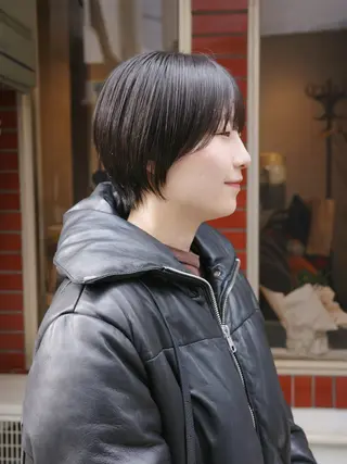 ショート Pluss Teru Biyousitsu所属・薮下 愛のヘアスタイル