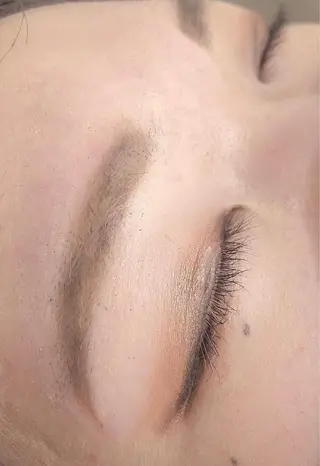 ambiance 茨木所属・中野 優子のマツエク・マツパデザイン