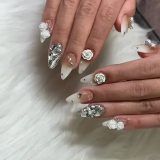 ネイル 中村 渚のネイルデザイン