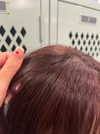 ミディアム カラー lucina ヒヨリのヘアスタイル