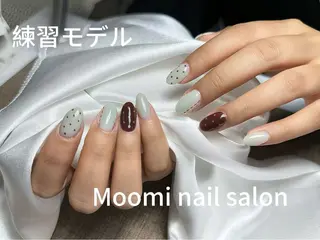 ネイル Moomi なつのネイルデザイン