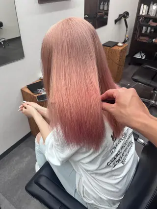 セミロング カラー enn.bleach by t.a.g所属・SHUNTA /ブリーチ/レイヤーのヘアスタイル