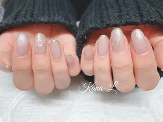 カラー ネイル 芦辺 香奈のネイルデザイン