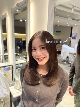 ミディアム GLAD所属・ナガヤマ ミユのヘアスタイル