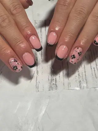 ネイル e.nail所属・🍎吉田 恵里🍎のネイルデザイン