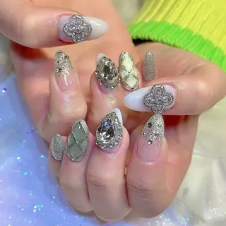 ネイル シェアサロンLei.g(レイジー)所属・3Dアートネイル💗 都築レナのネイルデザイン