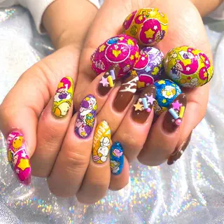 ネイル Nail Salon & MORE.のネイルデザイン