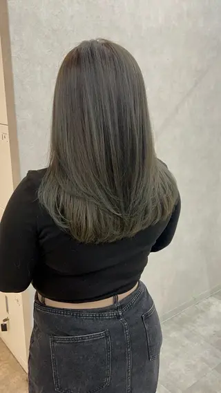 ミディアム カラー いなみね はるきのヘアスタイル